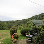 красний краєвид Яремча