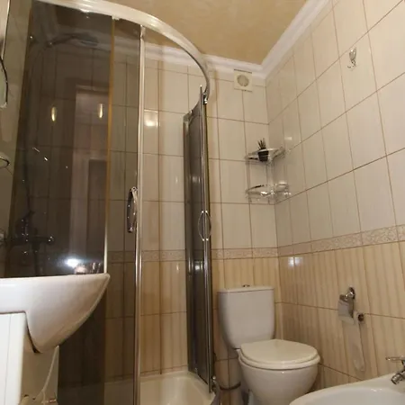 красний краєвид